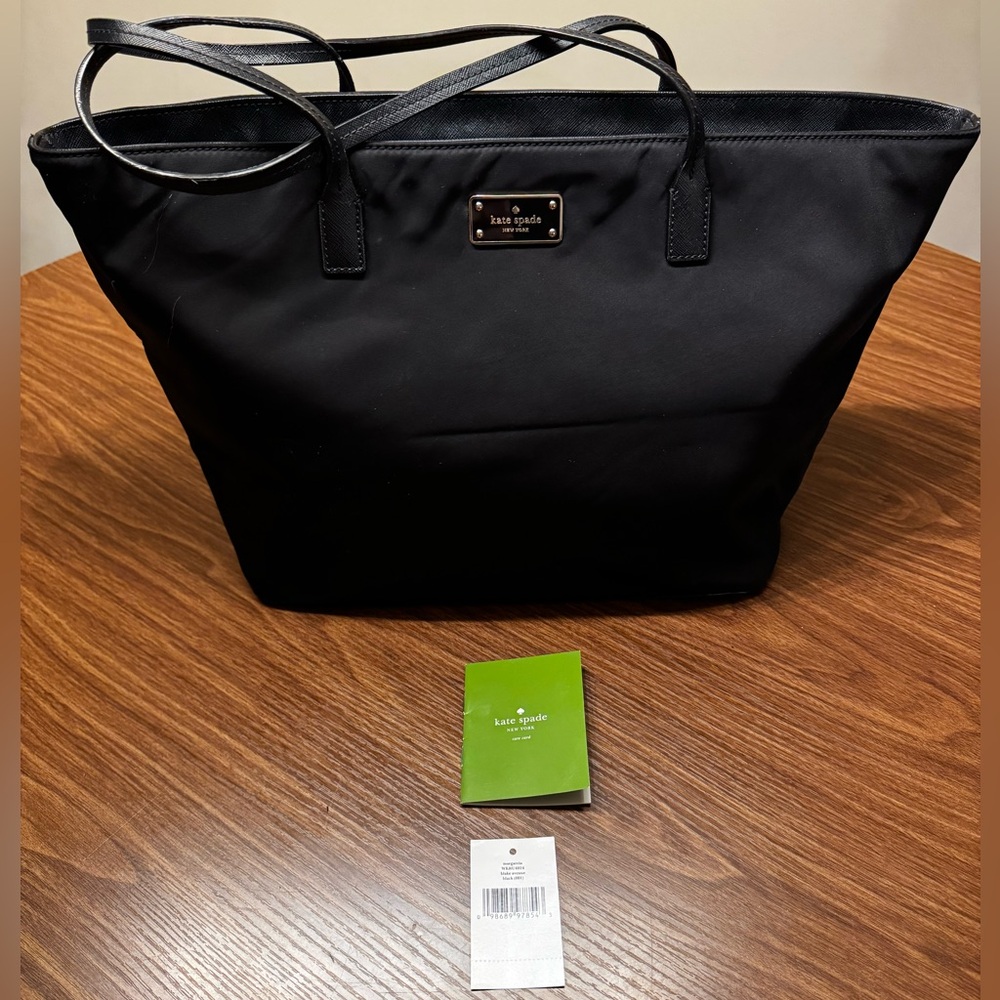 ✅🆕🌟Kate Spade Blake Avenue Margareta black tote - durable nylon tote.🌟
